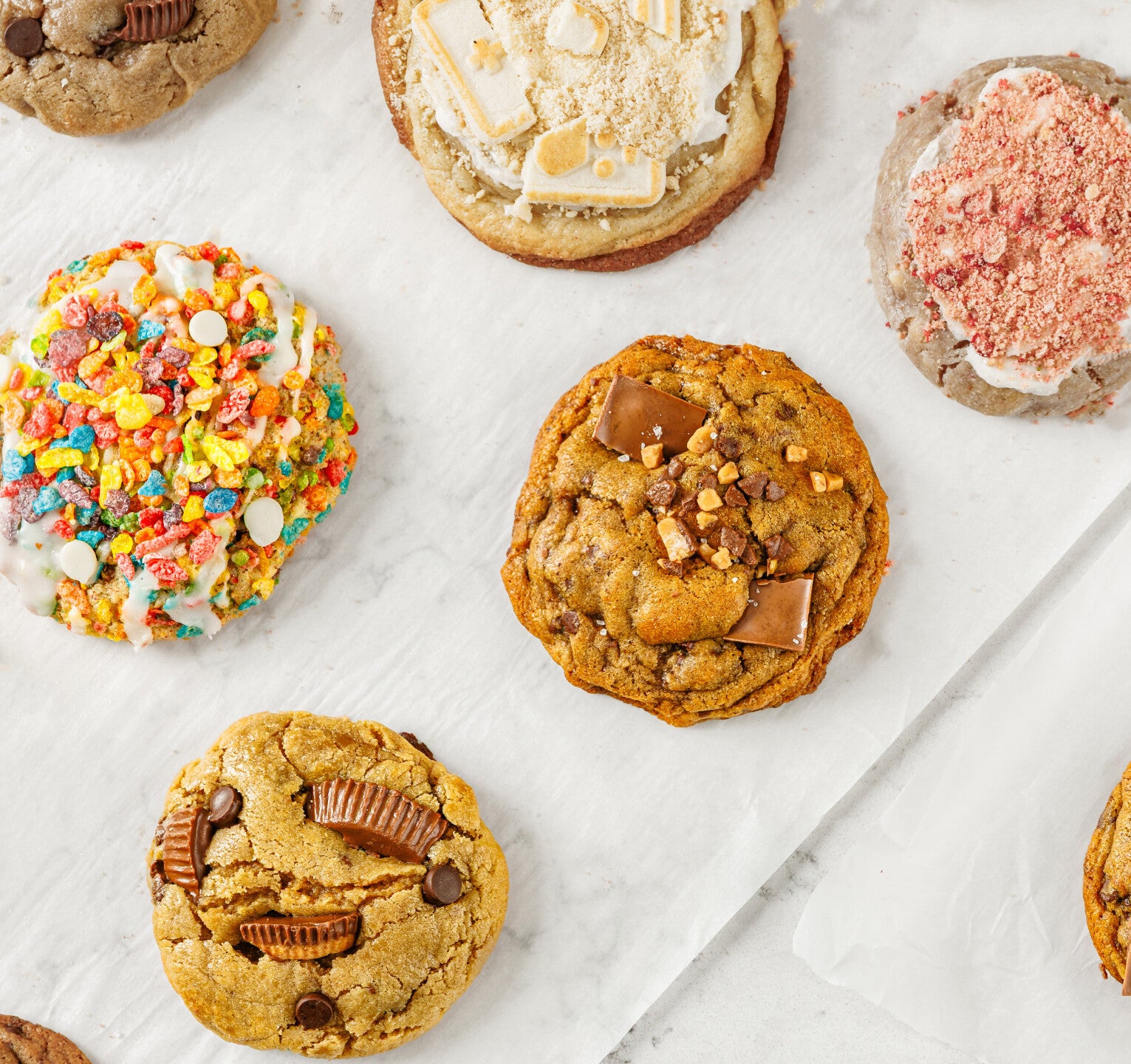 Deluxe Bakers 2 Dozen (25) image 0